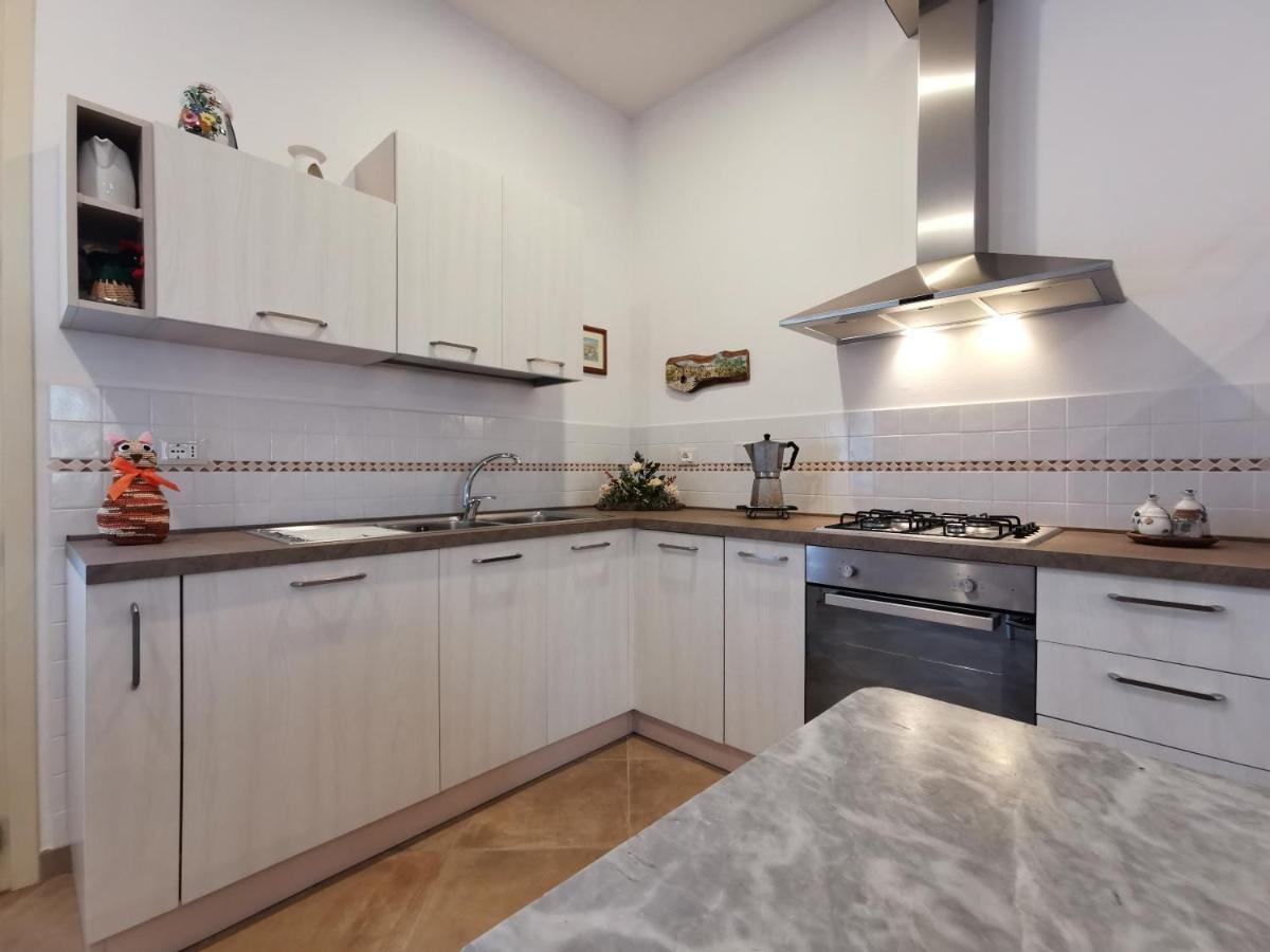 Agriturismo Sotto La Rocca Carmignano Eksteriør billede