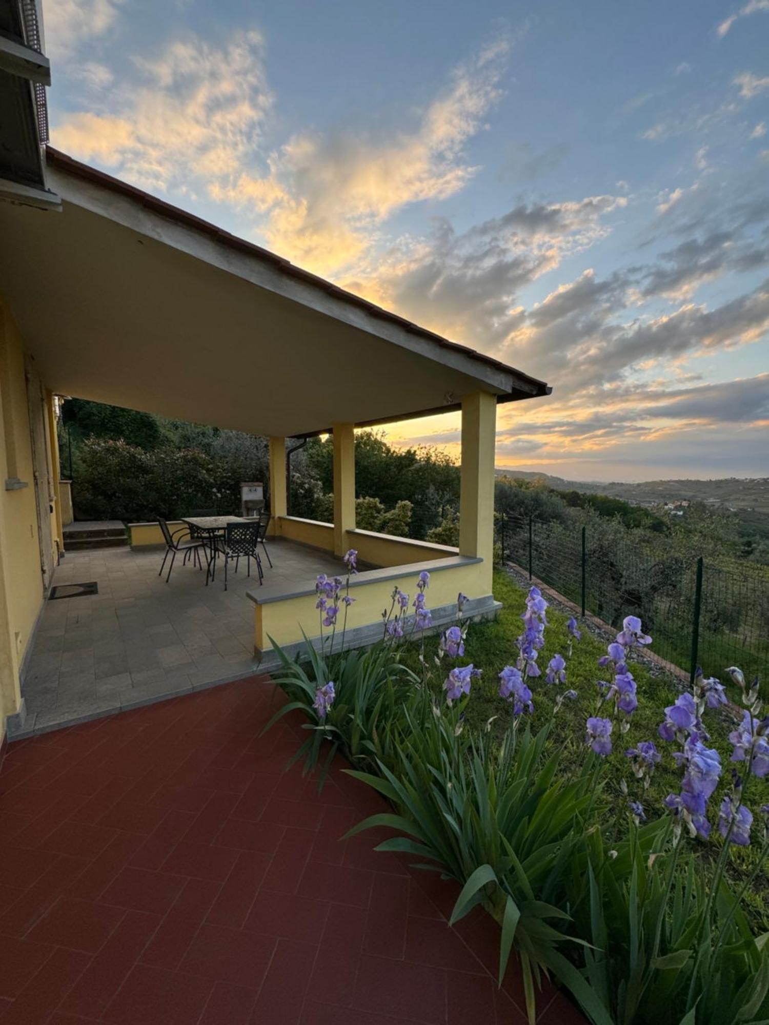 Agriturismo Sotto La Rocca Carmignano Eksteriør billede